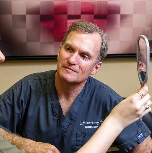 Dr. Stephens in consultation with a patient